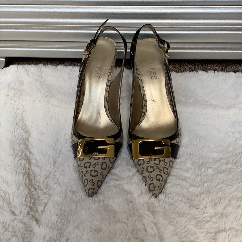 Guess Heel.
